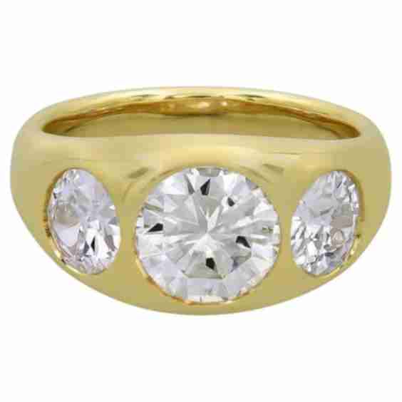 GIA Certified Diamond Ring in 18K Gold