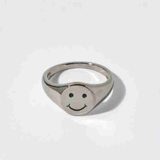 Smile Signet Ring