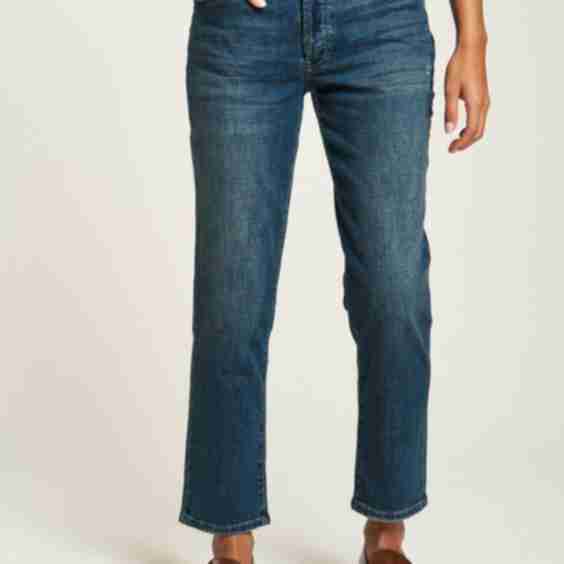 Ludlow Relaxed Taper Jeans