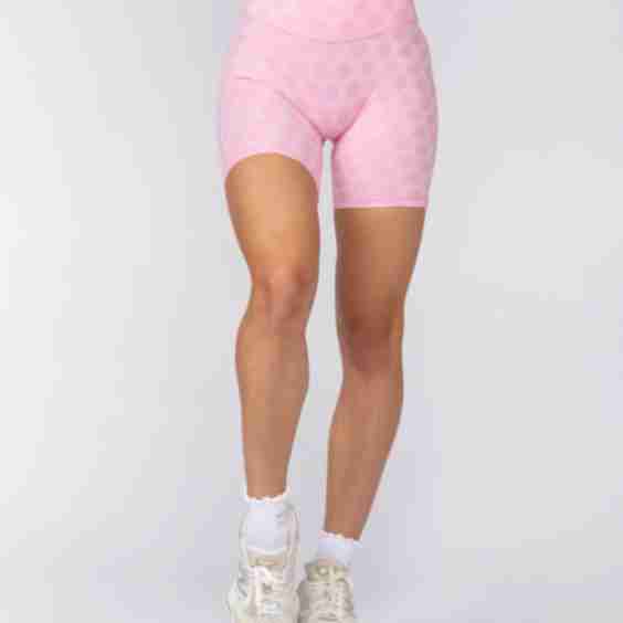 Aura Peachy Invisible Scrunch Bike Shorts 
