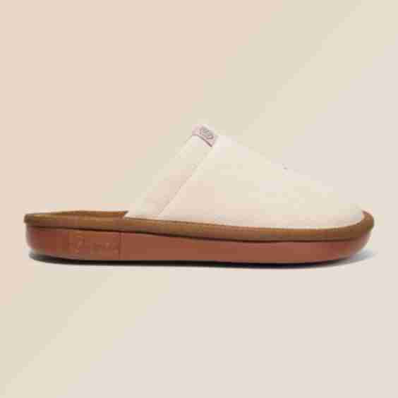 Essential Floral Slipper