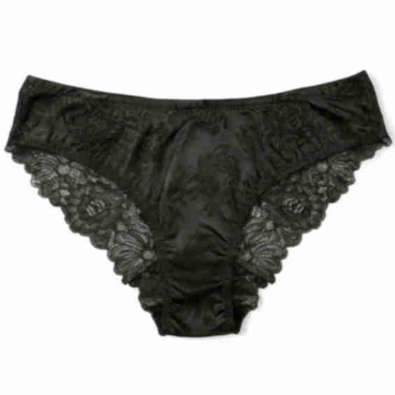 Black Tanga Diva