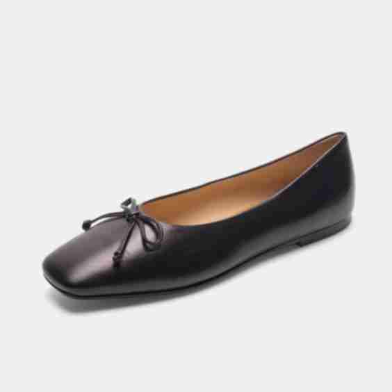 The Felicia Flats