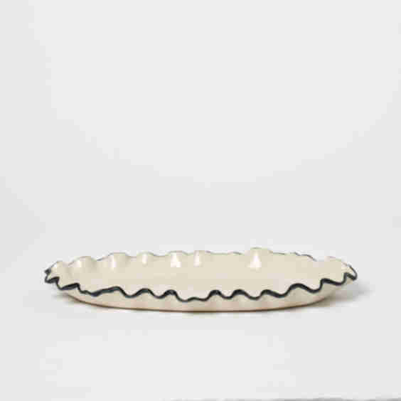 Ruffle Oval Platter