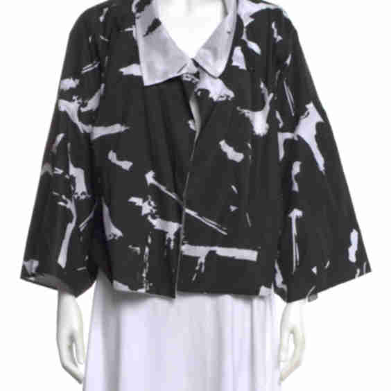 Graphic Print Three-Quarter Sleeve Blouse