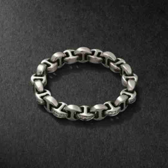 Strut Sterling Diamond Ring