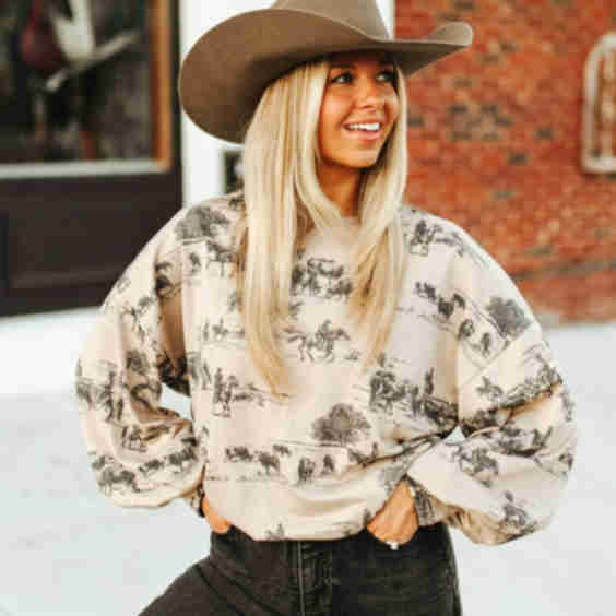 Cowboys Cattle Graphic Sweatshirt