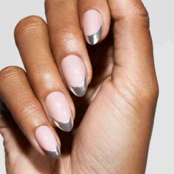 Metallic French Short Almond Reusable Pop-On Manicures