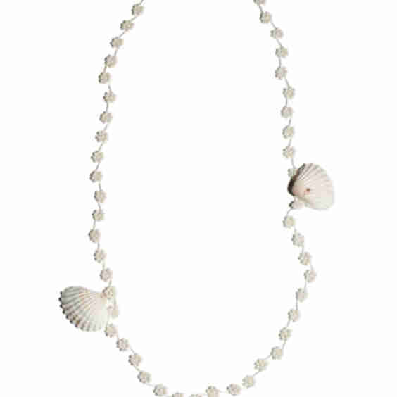 White Shell & Flower Necklace