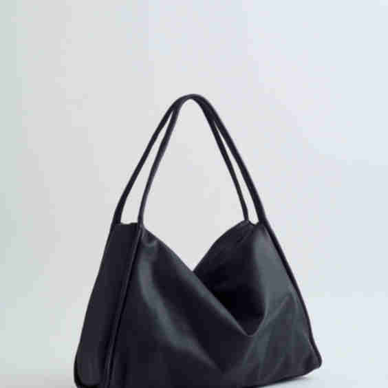 Sol Shouler Soft Leather Bag
