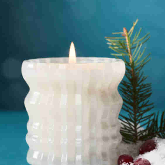 Holly Fruity Boxed Glass Candle