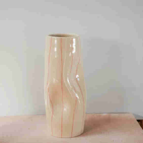Lines Dimple Vase