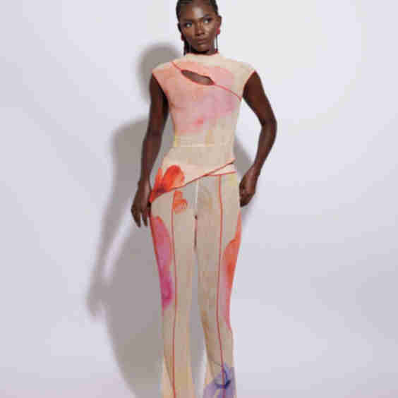 Bota Asymmetric Top 