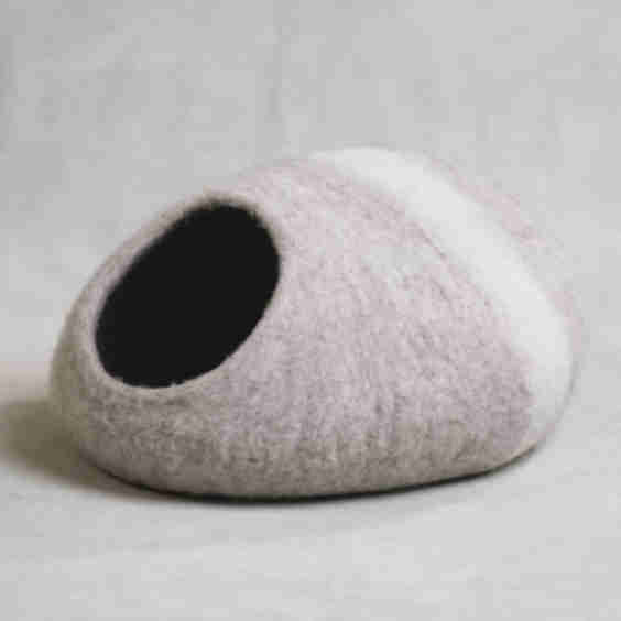 Horizon Cat Cave