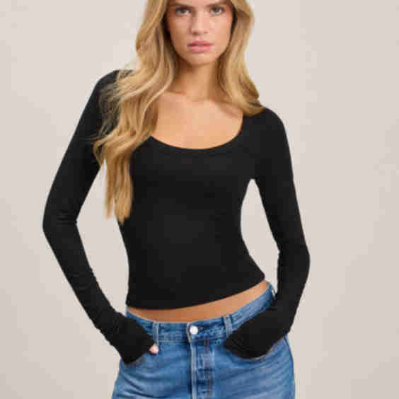 Soft Curve Top