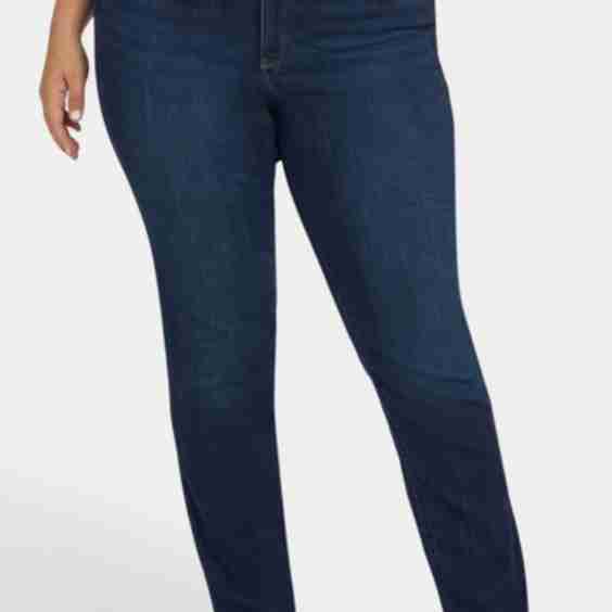 Sheri Slim Jeans