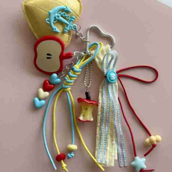 Multicolored "Juicy Love" Keychain