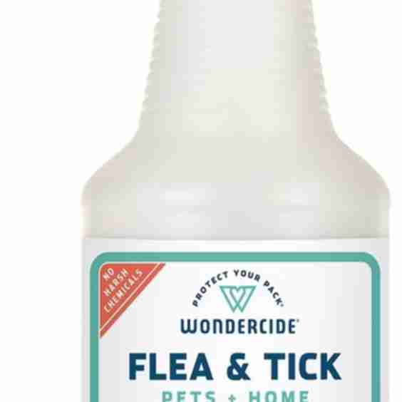 Natural Flea, Tick & Mosquito Spray for Dogs & Cats, Cedarwood