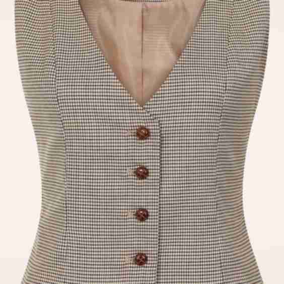 Hallie houndstooth vest