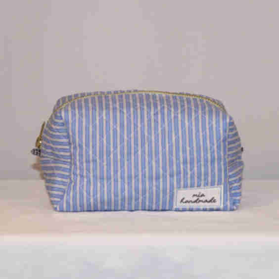 The Cynthia Pouch