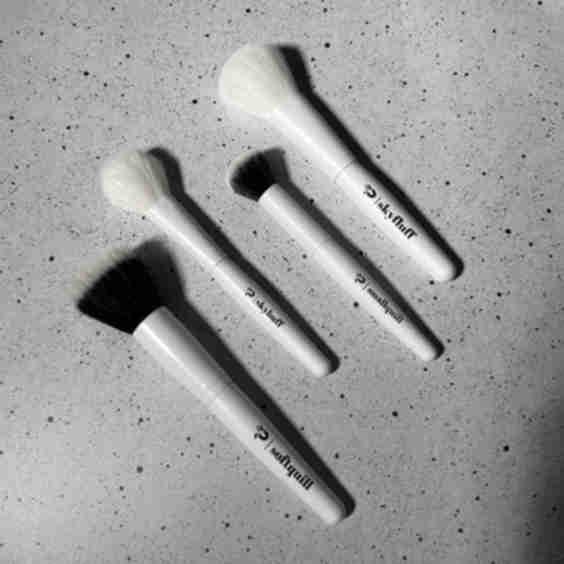 The Phytobrushes