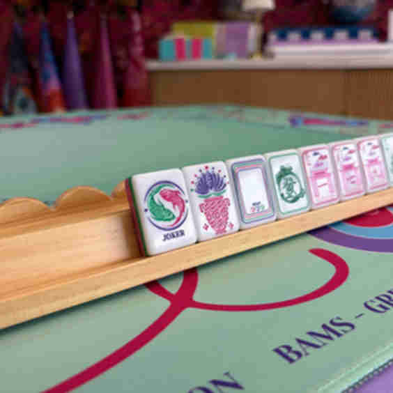 Natural Oak 20'' Solid Oak Mahjong Racks & Scalloped Pushers With Rack Bag