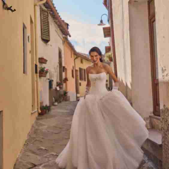 Straight Wedding Dress Epos With Bow