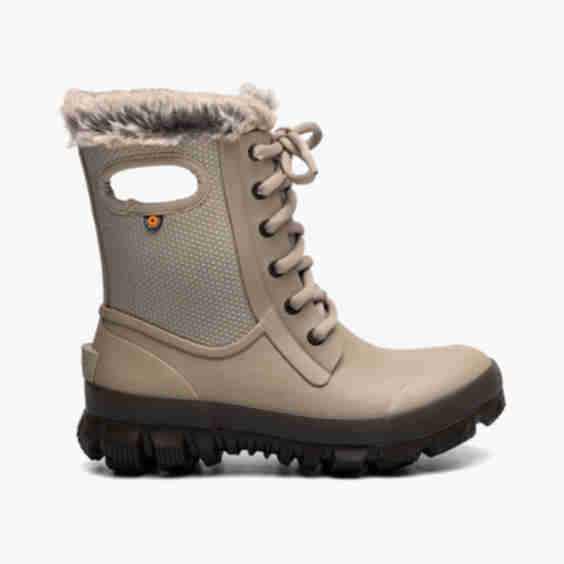 Arcata Dots Winter Boots