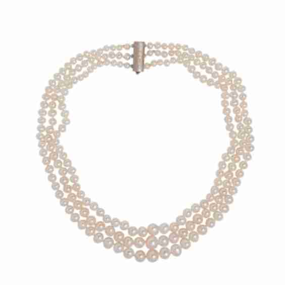 Platinum Jubilee Triple Graduated Pearl Necklace