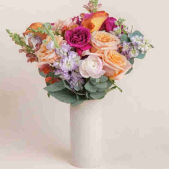 Estelle 24 Stems In A Vibrant Sunset Palette