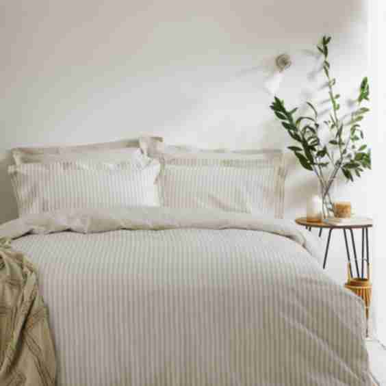 Natural Hebden Striped 100 Cotton Duvet Cover And Pillowcase Set