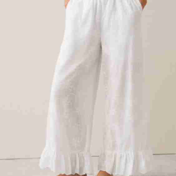 Broderie Frill Hem Crop Wide Trousers