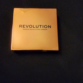 Revolution beauty