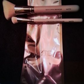 Motd cosmetics