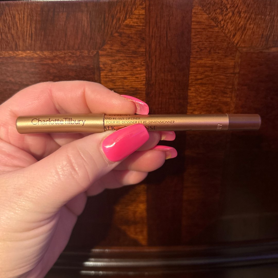 Charlotte Tilbury Reviews 2024 - Read Before You Buy | Thingtesting