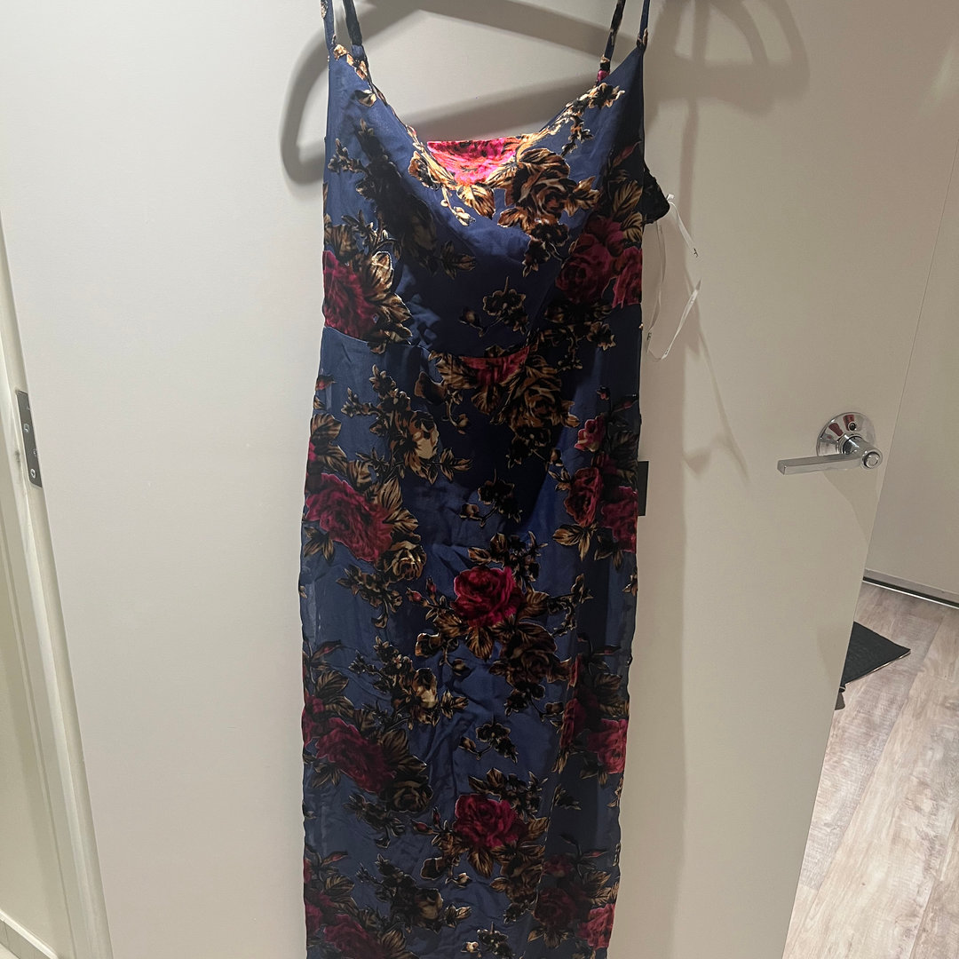 chinese dress ladies Kaidee Ruched Maxi Dress | Midnight | Womens main image 0