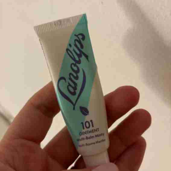 Lanolips Reviews