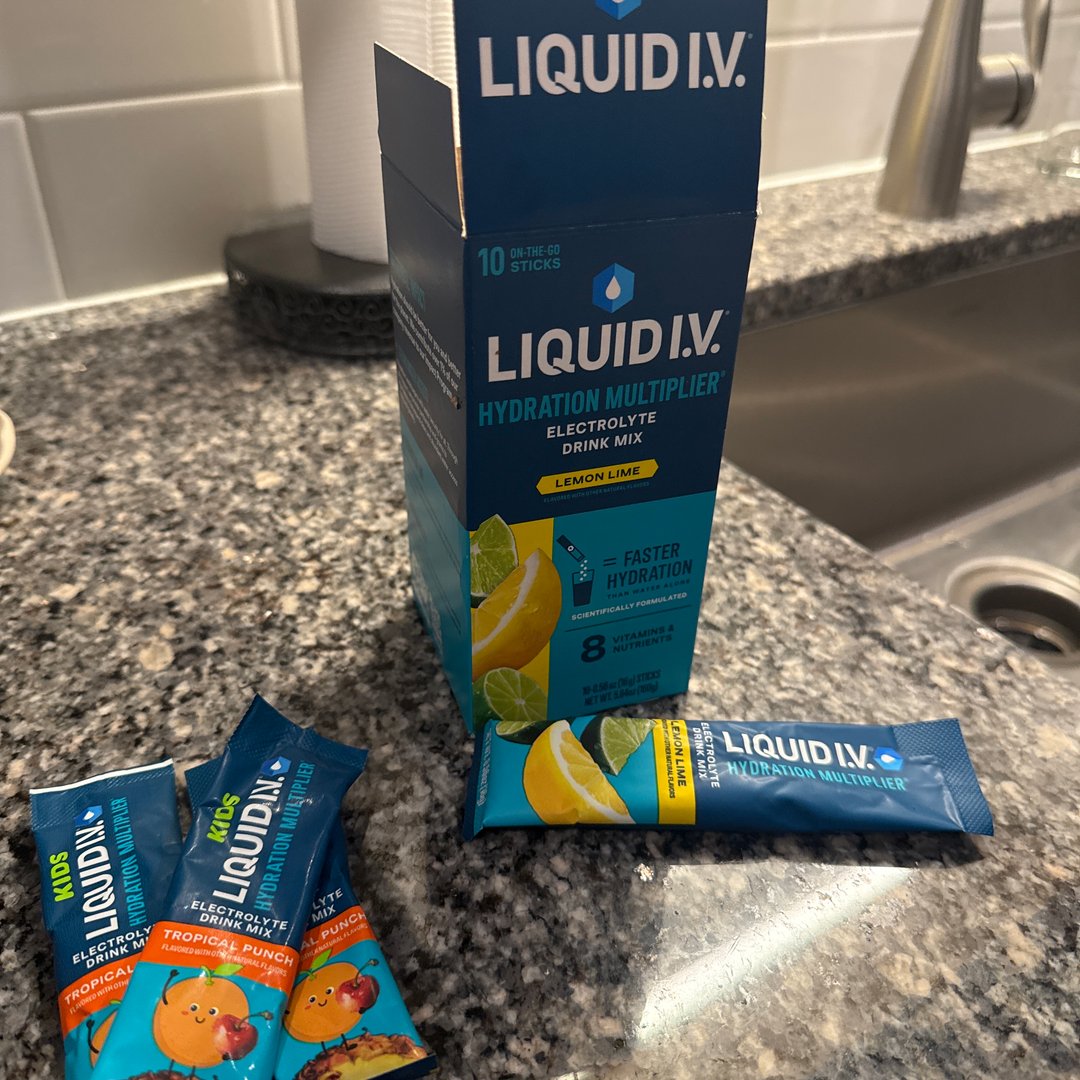 Is Liquid Iv the Same As Gatorade: Key Differences Uncovered